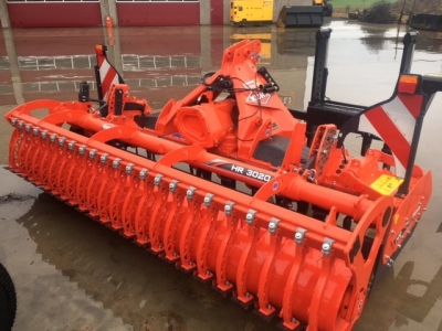 KUHN HR302